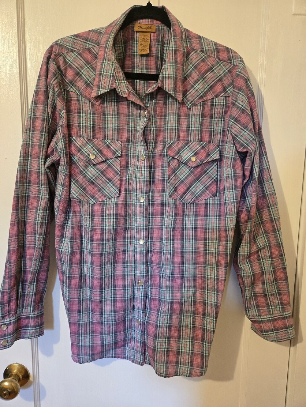 WRANGLER WOMENS WESTERN SNAP BUTTON UP. XL
